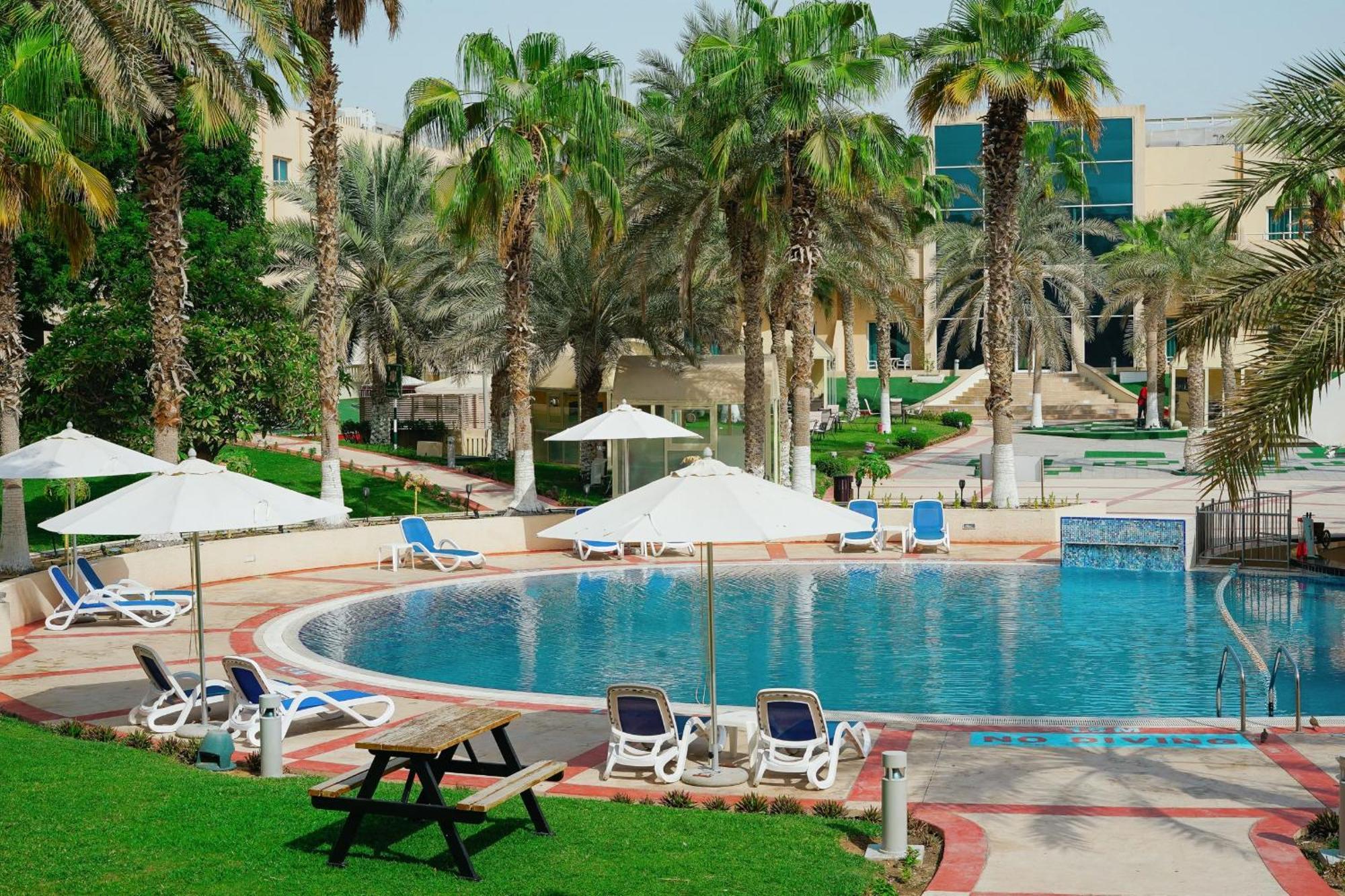 Metropolitan Al Mafraq Hotel Αμπού Ντάμπι Εξωτερικό φωτογραφία