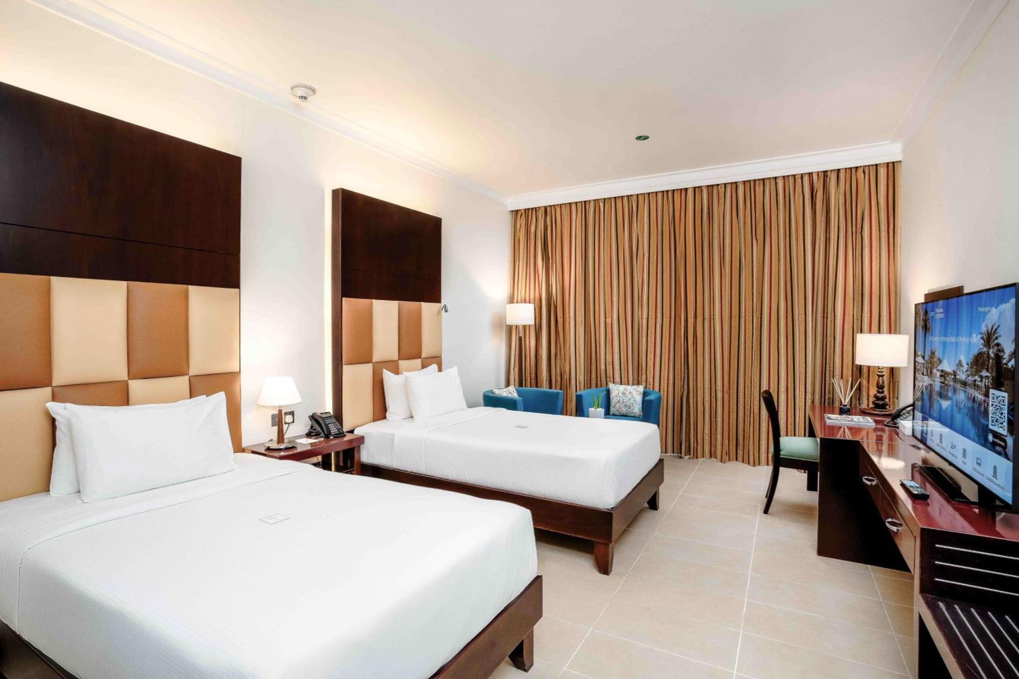 Metropolitan Al Mafraq Hotel Αμπού Ντάμπι Εξωτερικό φωτογραφία