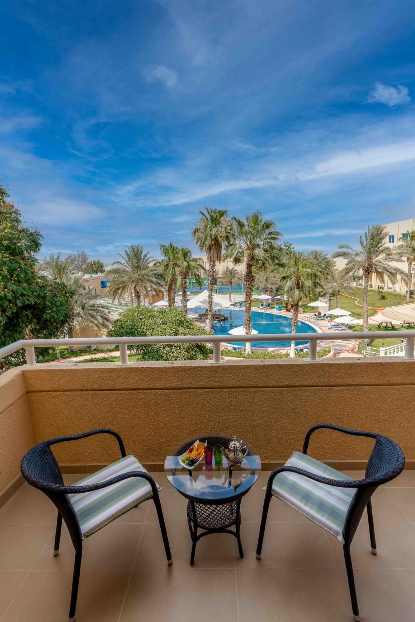 Metropolitan Al Mafraq Hotel Αμπού Ντάμπι Εξωτερικό φωτογραφία