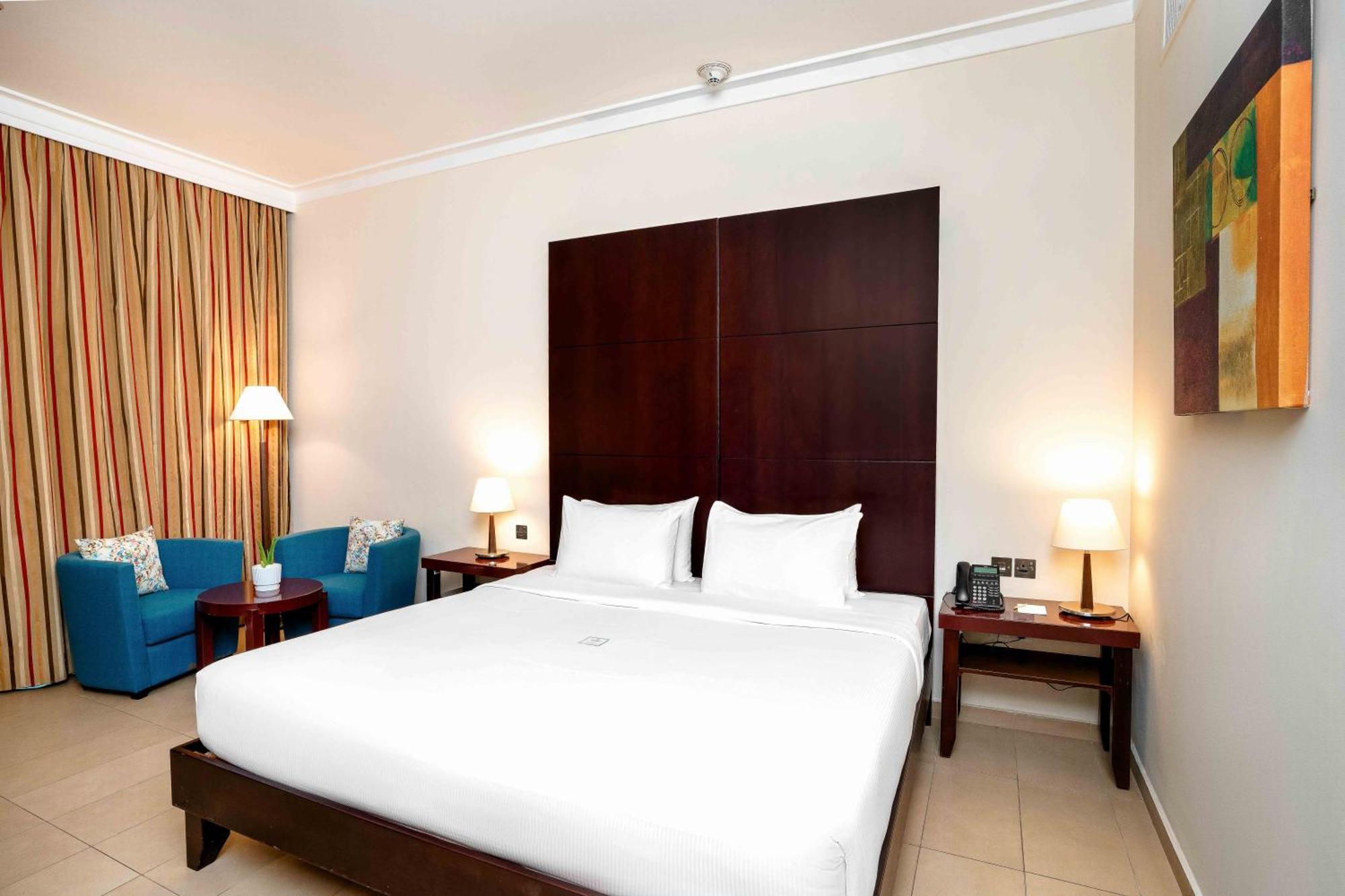 Metropolitan Al Mafraq Hotel Αμπού Ντάμπι Εξωτερικό φωτογραφία