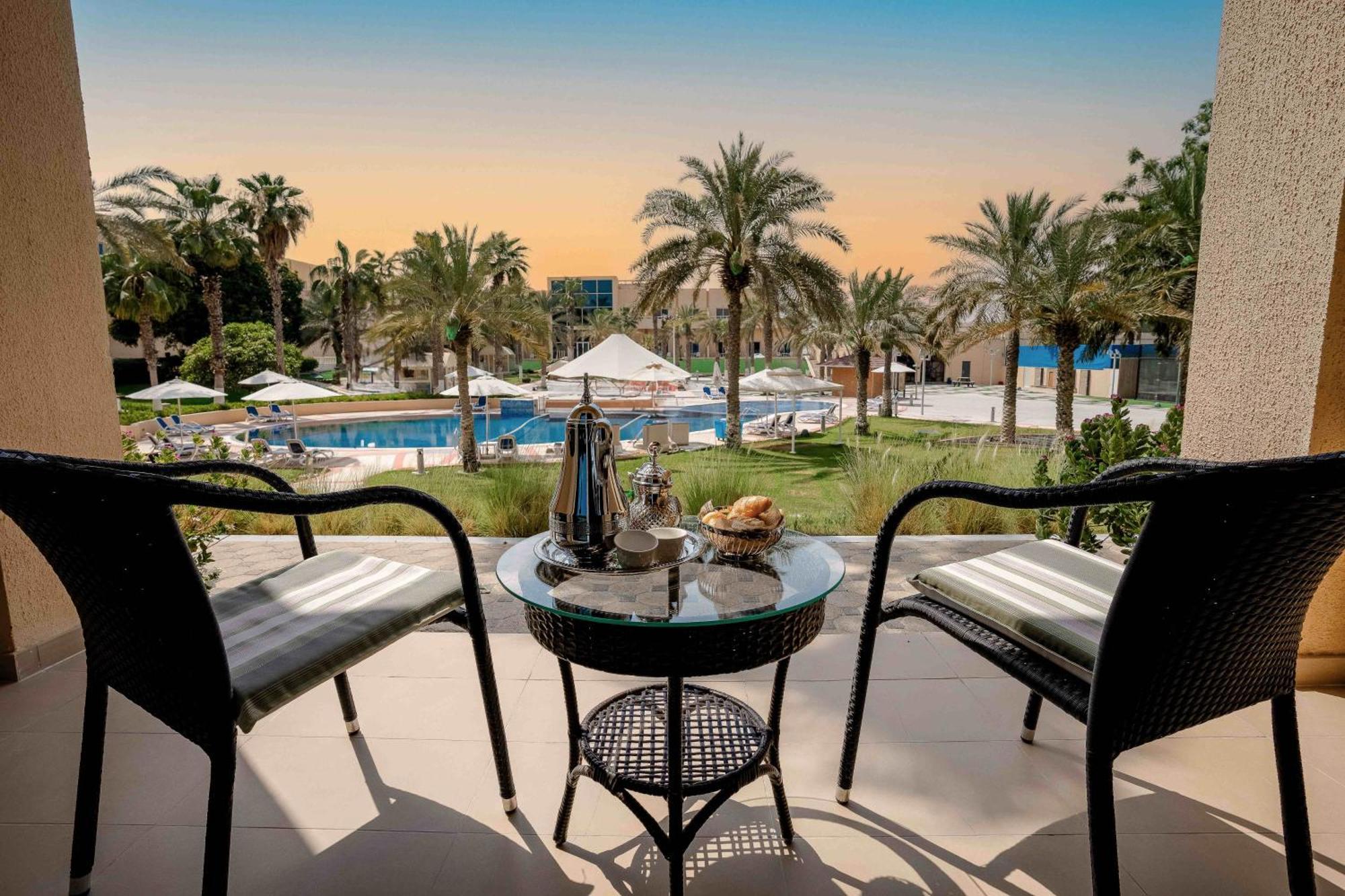 Metropolitan Al Mafraq Hotel Αμπού Ντάμπι Εξωτερικό φωτογραφία