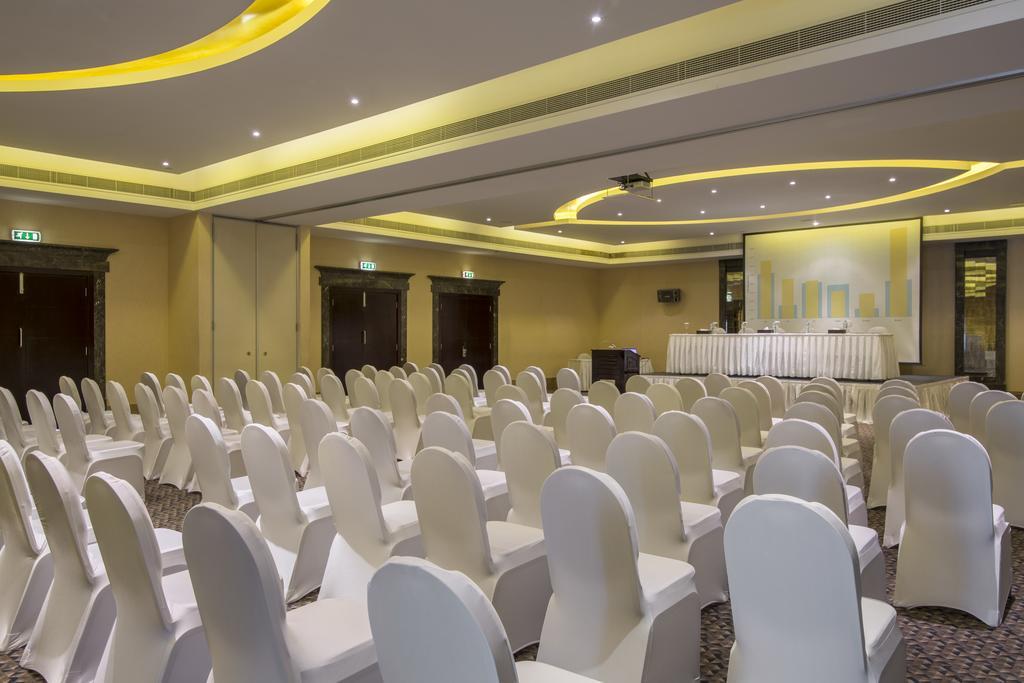 Metropolitan Al Mafraq Hotel Αμπού Ντάμπι Εξωτερικό φωτογραφία